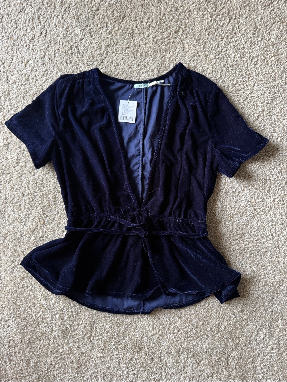 NWT: Women’s Kimchi Blue Navy Velvet Tie-Waist Peplum Blouse MEDIUM